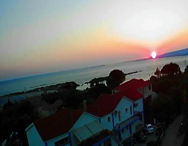 Spasmata Village - Budget Studios Near Sea, Quiet Area Only Adults Apartment *